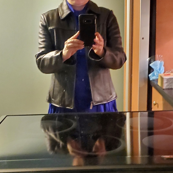 Wilsons Leather - Black Leather jacket. Size: Small. - Picture 5 of 11